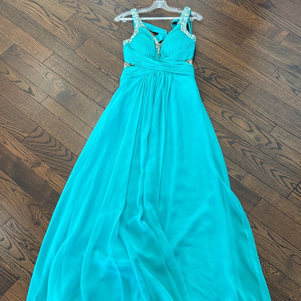 Val Stefani Turquoise Prom Dress
